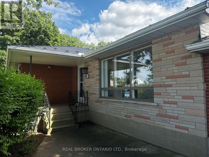 Property Photo:  67 Lakeside Drive  ON L3M 2L3 