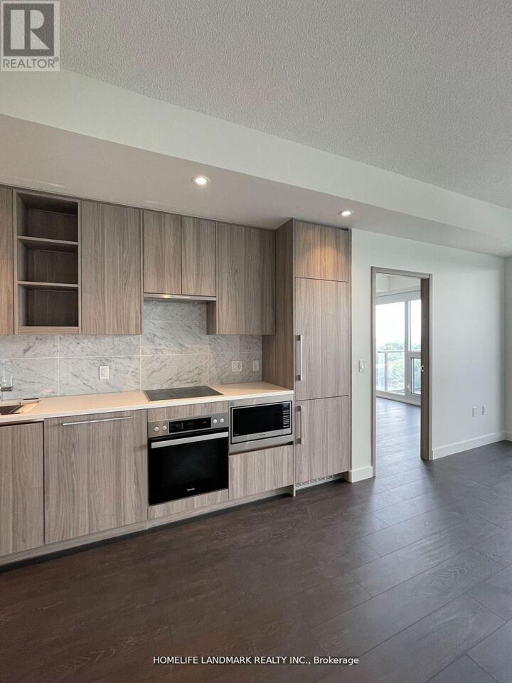 Property Photo:  85 McMahon Drive 1203  ON M2K 0H1 