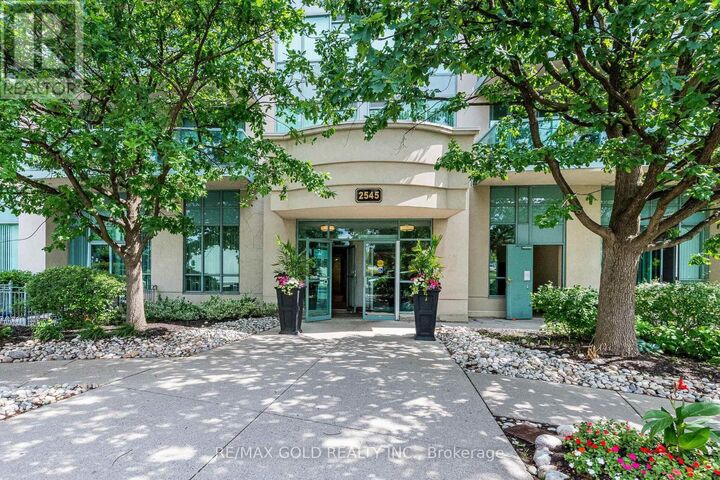 Property Photo: 2545 Erin Centre Boulevard 701 ON L5M 6Z9