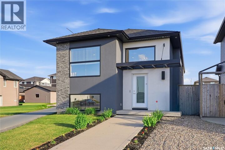 Property Photo: 487 Kloppenburg Street SK S7W 0N8