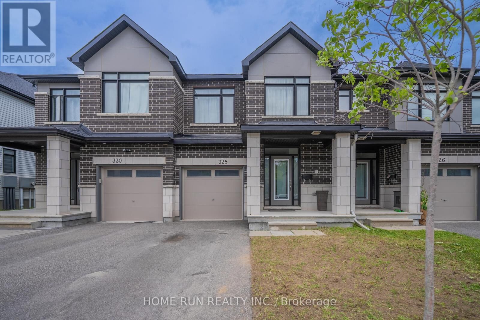 Property Photo:  328 Ibanez Walk  ON K1T 0V8 