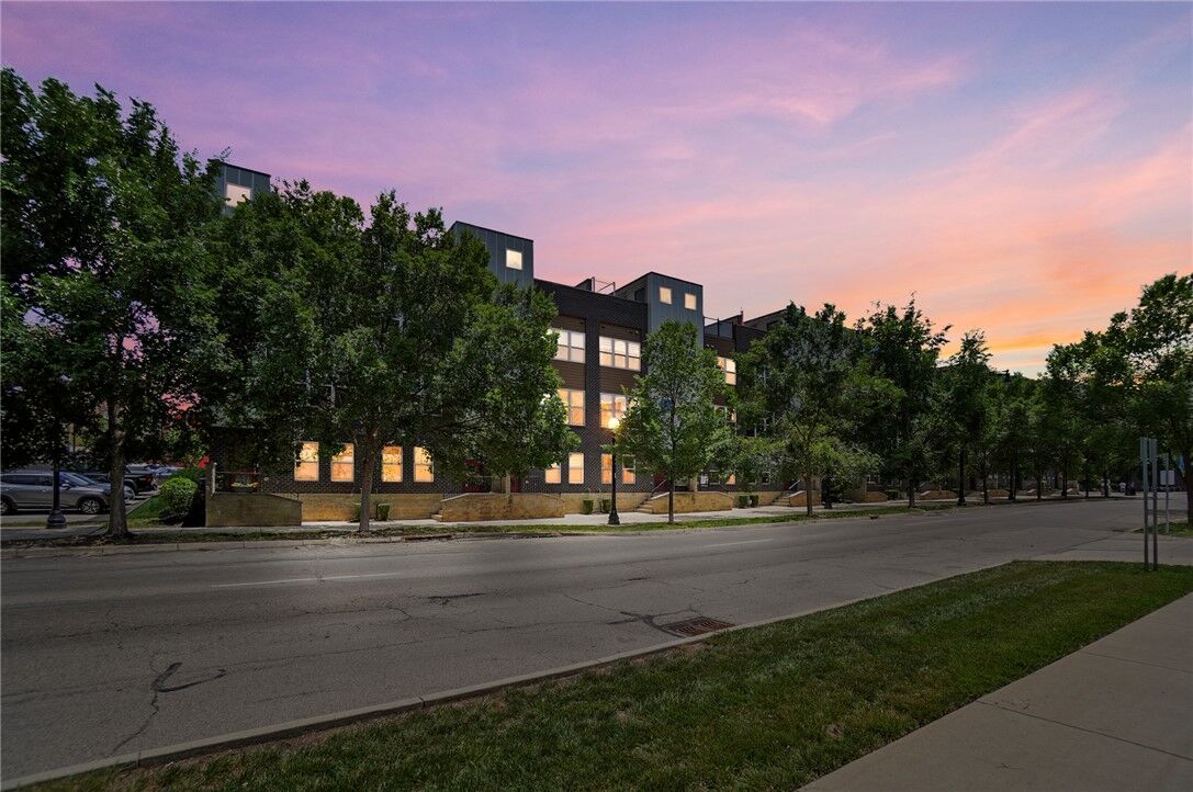 Property Photo:  28 S Patterson Boulevard  OH 45402 