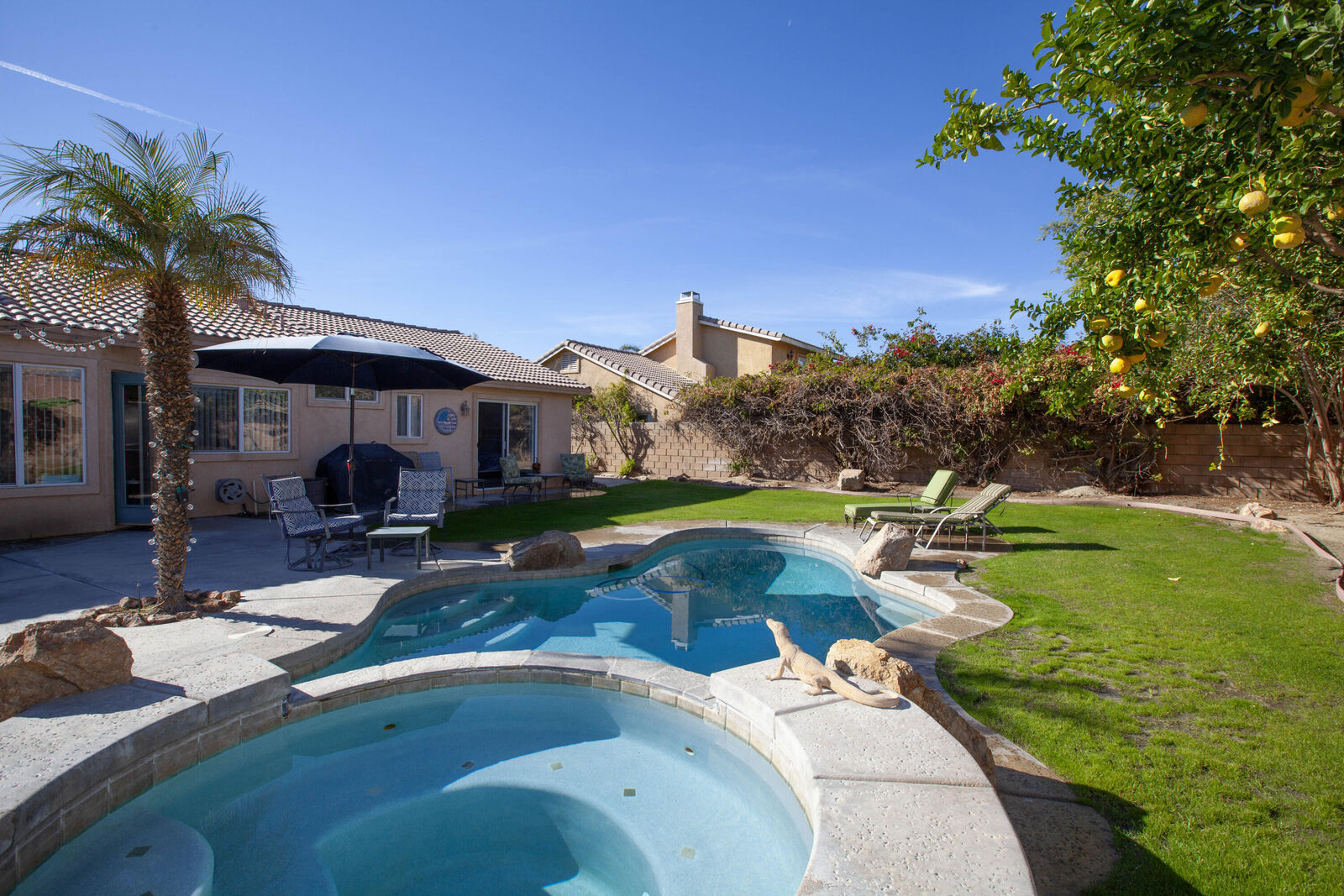 Property Photo: 79400 Paseo Del Rey CA 92253