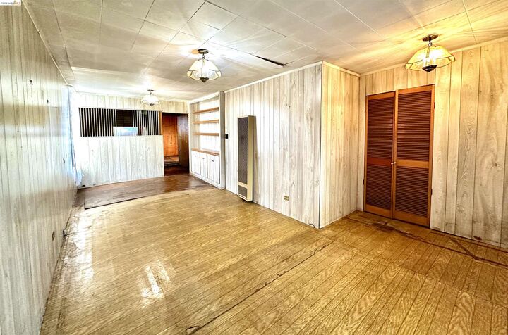 Property Photo:  1607 Felton St  CA 94134 