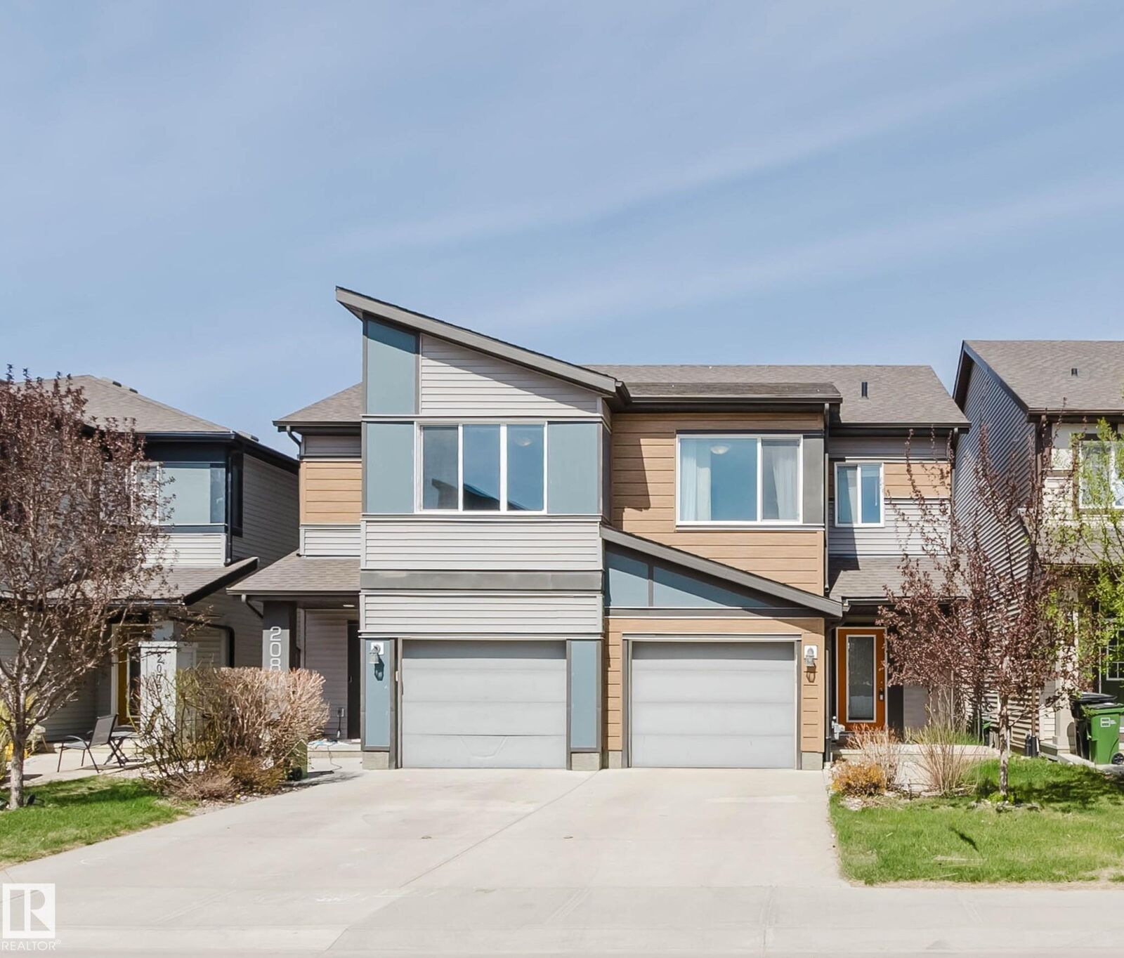 Property Photo: 2082 Price Landing SW AB T6W 3W1