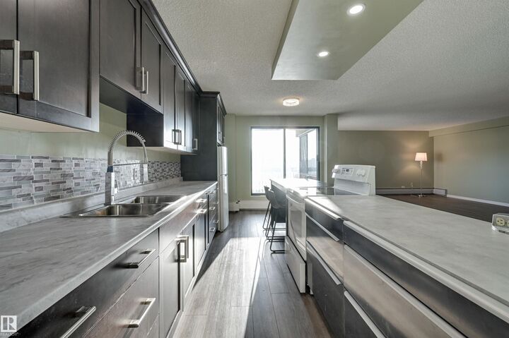 Property Photo: 10155 114 Street NW 1003 AB T5K 1R8