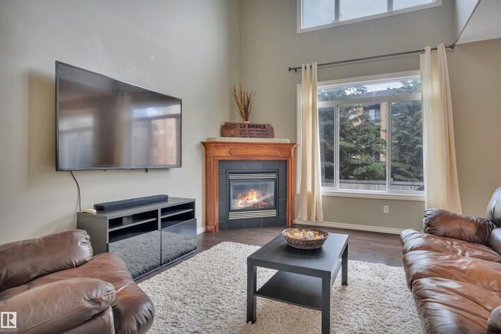 Property Photo: 11520 11 Avenue SW AB T6W 1W7