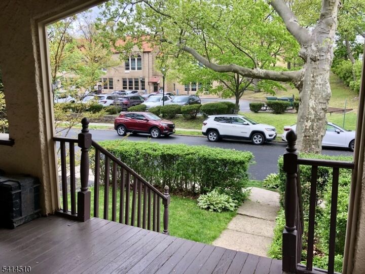 Property Photo:  193 Hillside Ave 3  NJ 07028 
