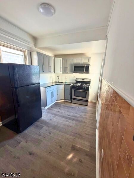 Property Photo:  377 N 7th St 2  NJ 07107 