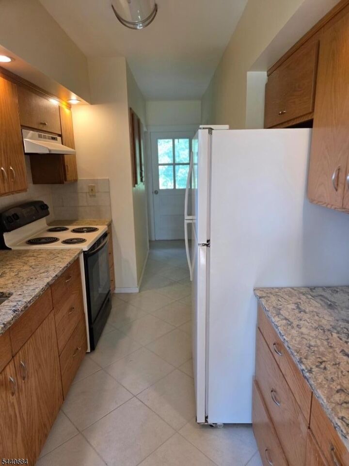 Property Photo: 140 Hwy20231 NJ 08551