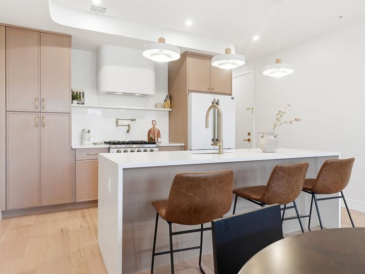 Property Photo:  1123 Summit Ave 2  NJ 07307 