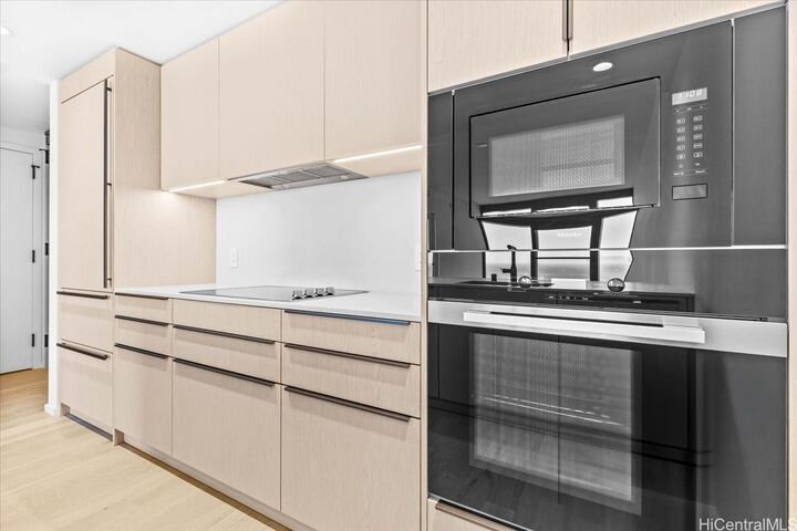 Property Photo:  333 Ward Avenue 3701  HI 96814 