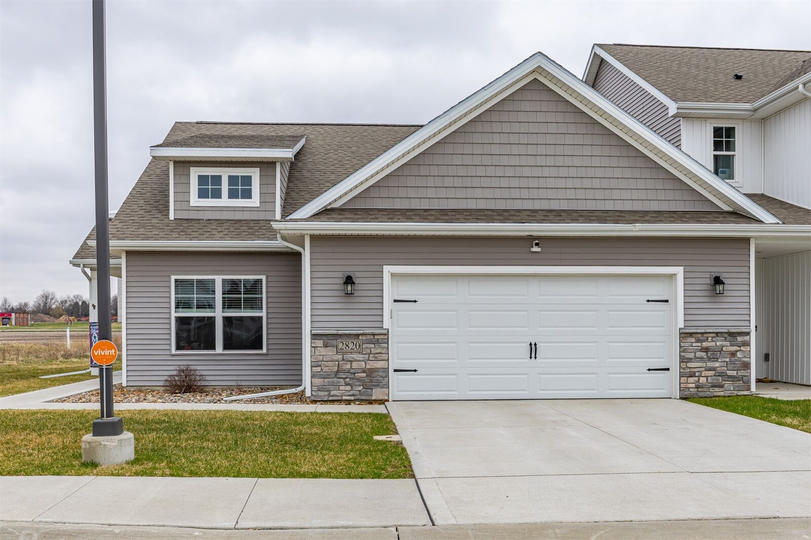 Property Photo:  2820 NW 32nd Lane  IA 50023 