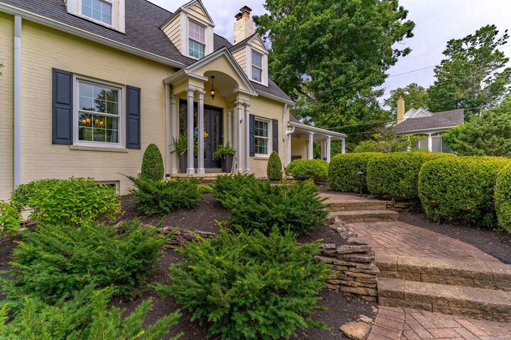 Property Photo: 7110 Newburgh Road IN 47715-4451
