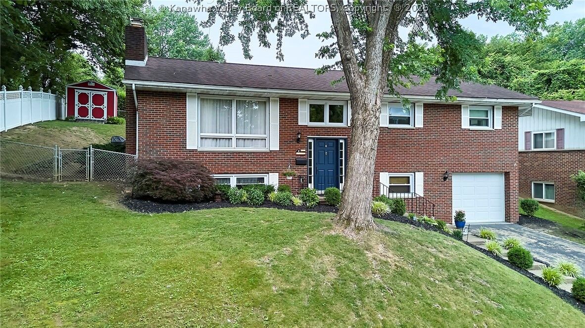 Property Photo:  407 Weimer Avenue  WV 25177 
