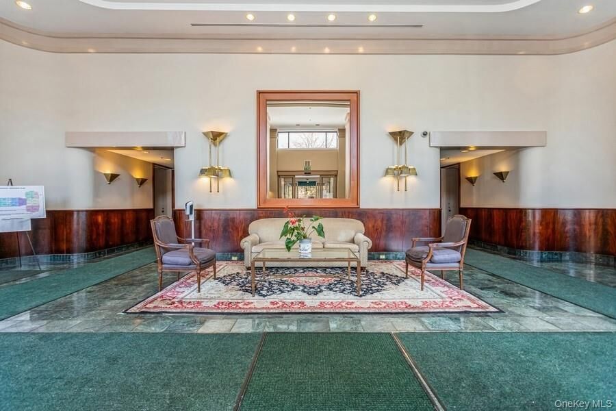 Property Photo:  35 N Chatsworth Avenue 1J  NY 10538 