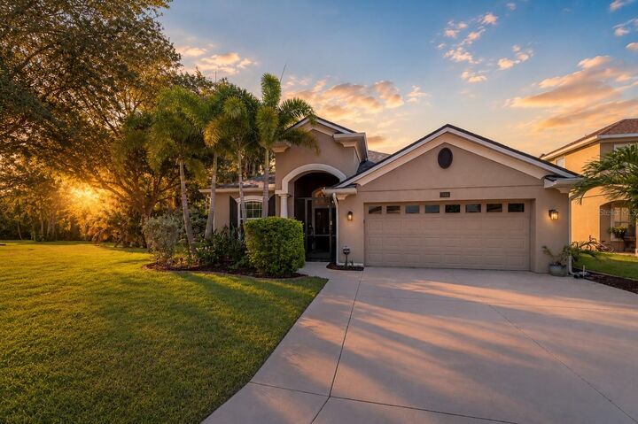 Property Photo:  5030 58th Terrace E  FL 34203 