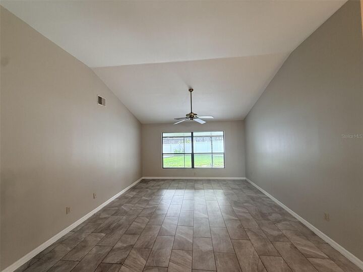 Property Photo: 18306 Felspar Way FL 33647