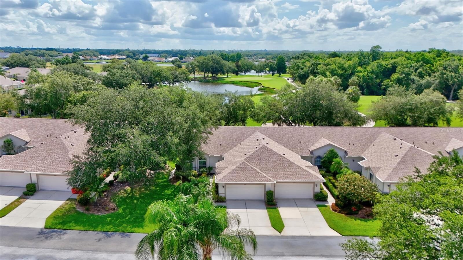 Property Photo: 6314 Stone River Road FL 34203