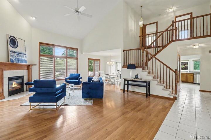 Property Photo: 55206 Leonard Court MI 48316 5319
