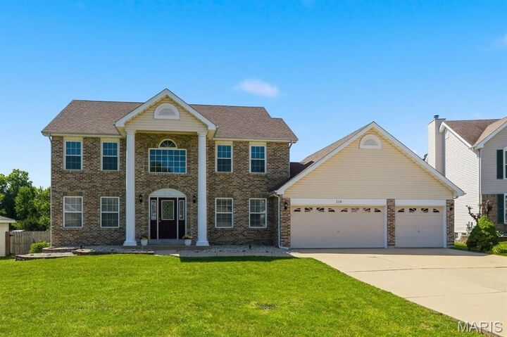 Property Photo: 210 Autumn Rose Court MO 63368