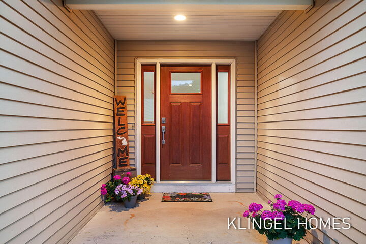Property Photo: 10635 Tallpine Lane MI 49401