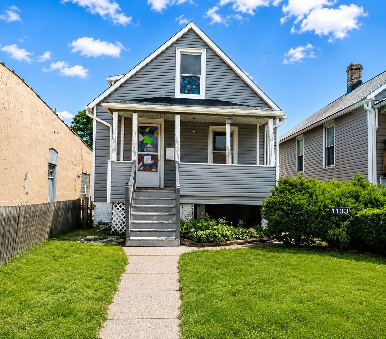 Property Photo: 1133 Dodge Avenue IL 60202
