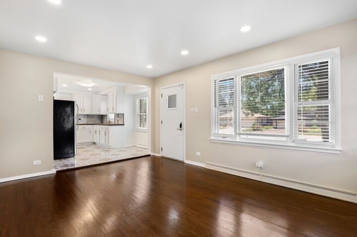 Property Photo: 15641 S Park Avenue IL 60473