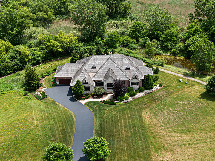 Property Photo:  6908 Wildspring Lane  IL 60047 