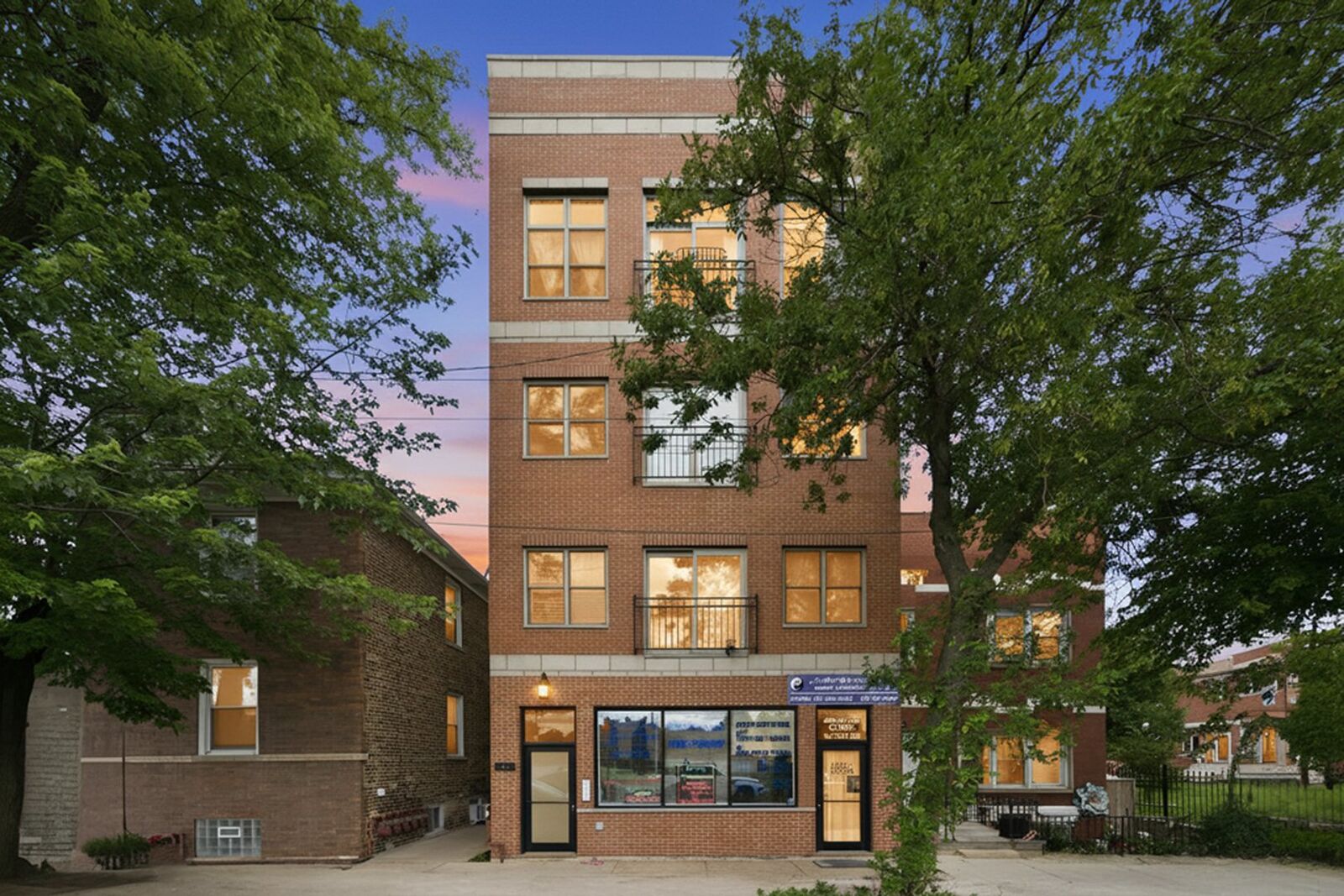 Property Photo:  832 W 36th Street 4  IL 60609 
