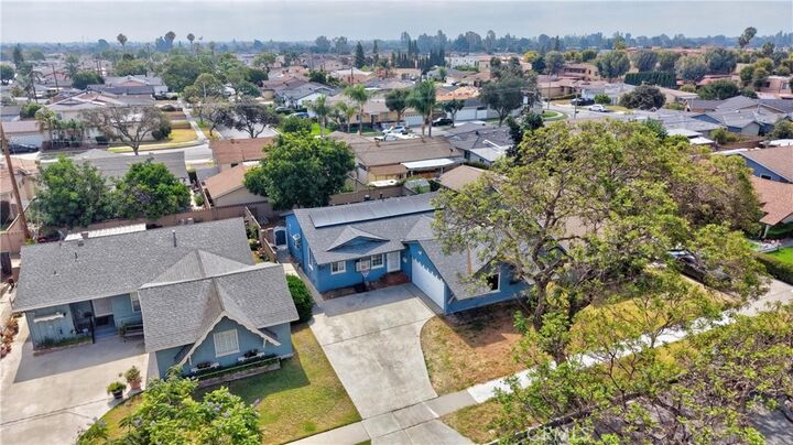 Property Photo: 20734 Hawaiian CA 90715
