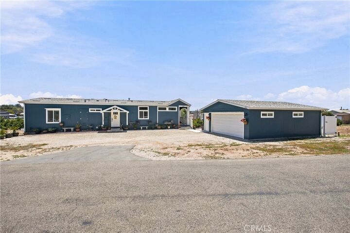 Property Photo:  542 Tilhisa  CA 93420 