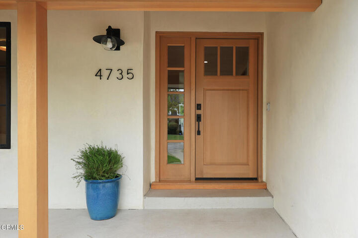 Property Photo:  4735 Indianola Way  CA 91011 