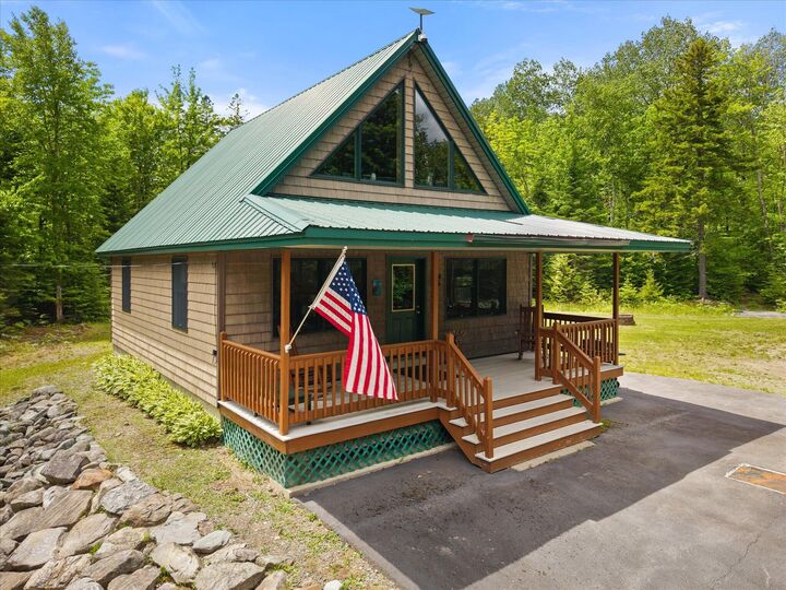 Property Photo: 9 Mainway Drive ME 04765