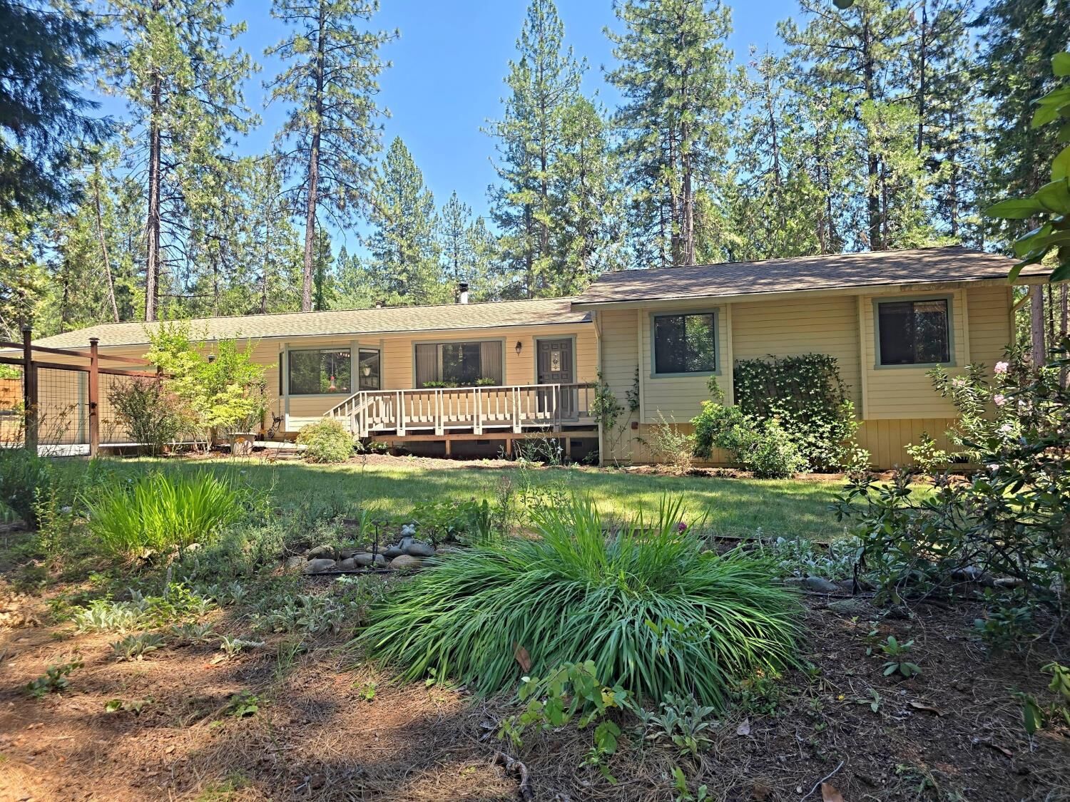 Property Photo: 13547 Schooner Hill Drive CA 95945