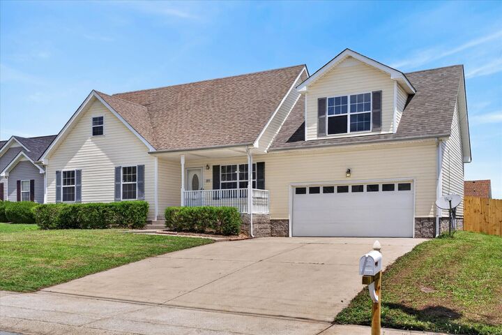 Property Photo: 3793 Madeline Ct TN 37042