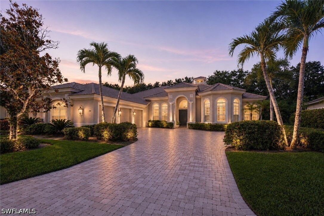 Property Photo: 480 Terracina Way FL 34119