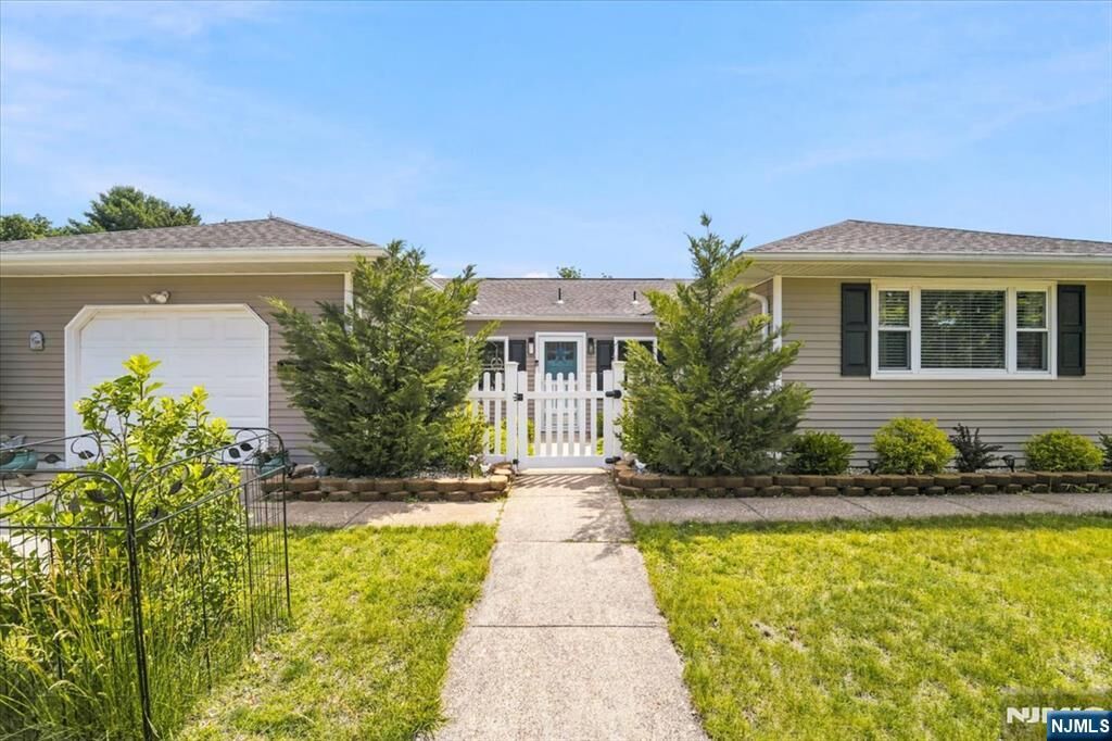 Property Photo:  20 Le Lamentin  NJ 08757 