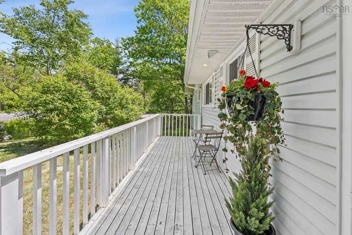Property Photo: 4830 St Margarets Bay Road NS B3Z 1C9