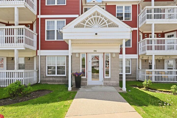 Property Photo:  522 94 Moirs Mill Road  NS B4A 3Y2 