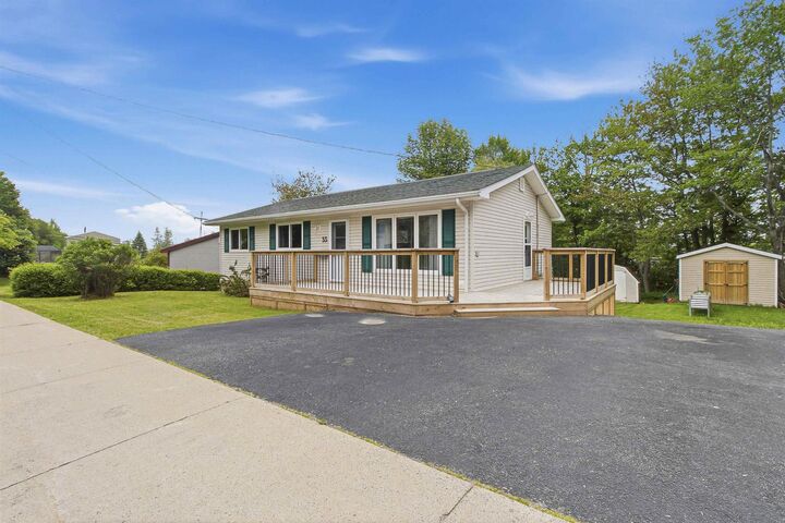 Property Photo:  35 Smokey Drive  NS B4C 3B5 