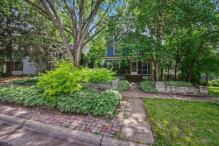 Property Photo: 2012 Iglehart Avenue MN 55104