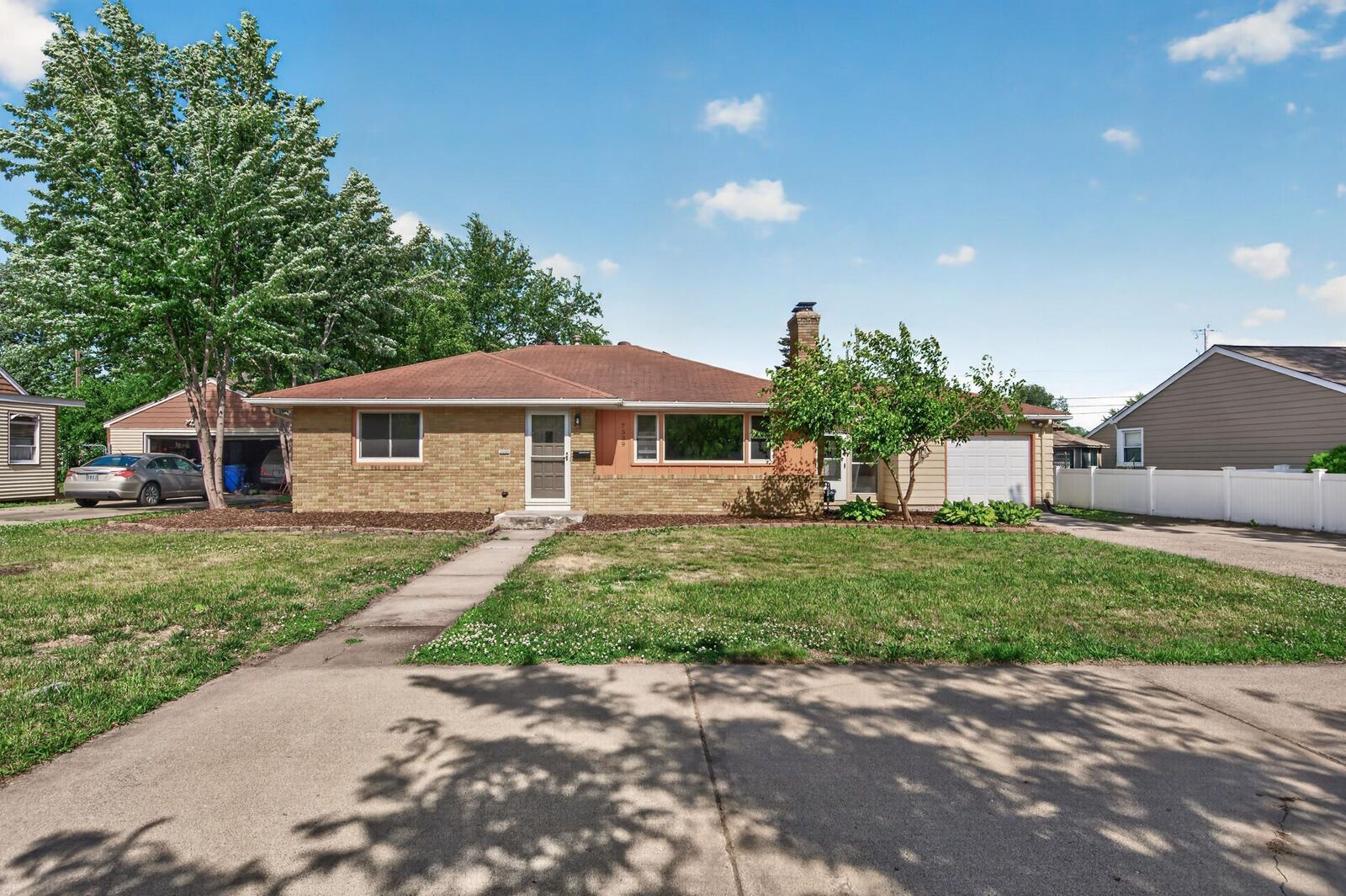 Property Photo:  7539 Portland Avenue S  MN 55423 