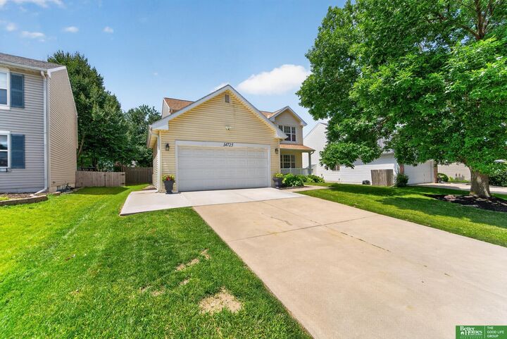 Property Photo: 14725 Sprague Street NE 68116