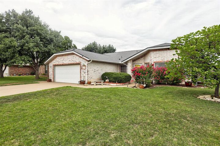 Property Photo: 1701 NW 172nd Street OK 73012
