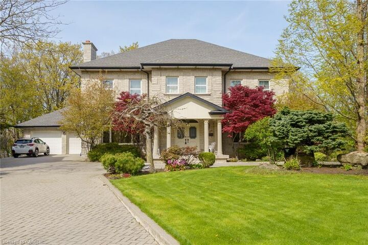 Property Photo:  28 Mathers Drive  ON L8G 4J3 