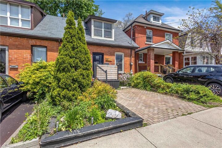 Property Photo:  30 Sunset Avenue  ON L8R 1V6 
