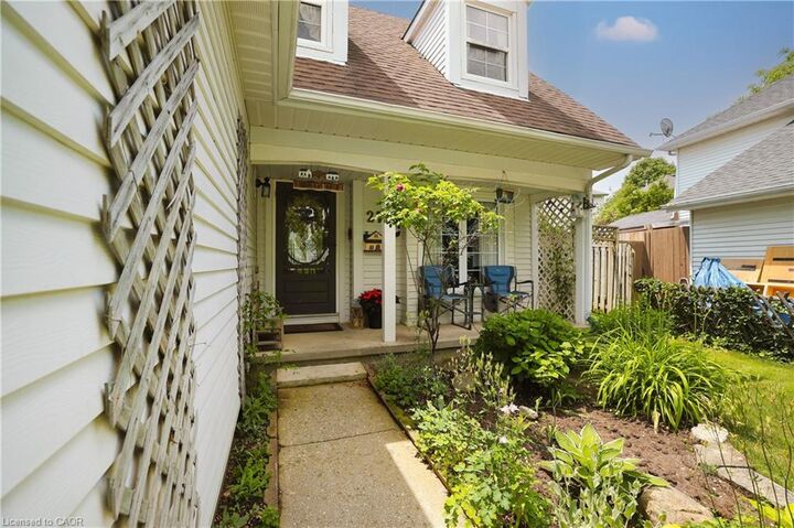 Property Photo:  273 Newport Place  ON N2T 2B5 