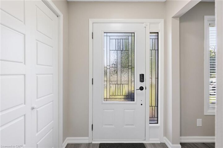 Property Photo:  42 Terrace Avenue  ON L3C 2C4 