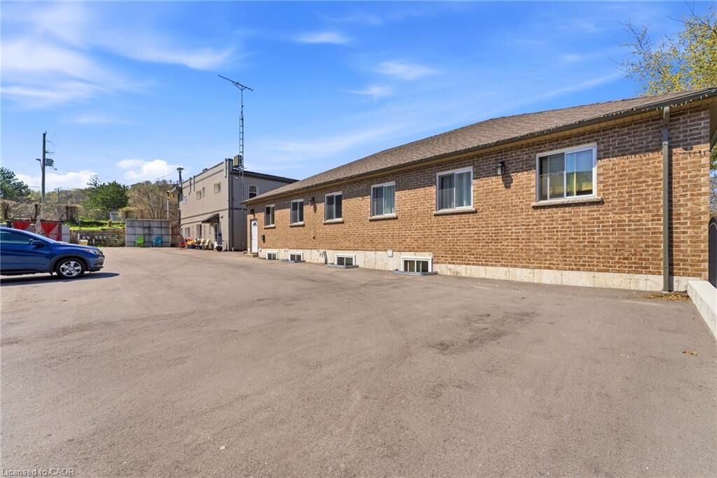 Property Photo: 1745 King Street E ON L8K 1V6